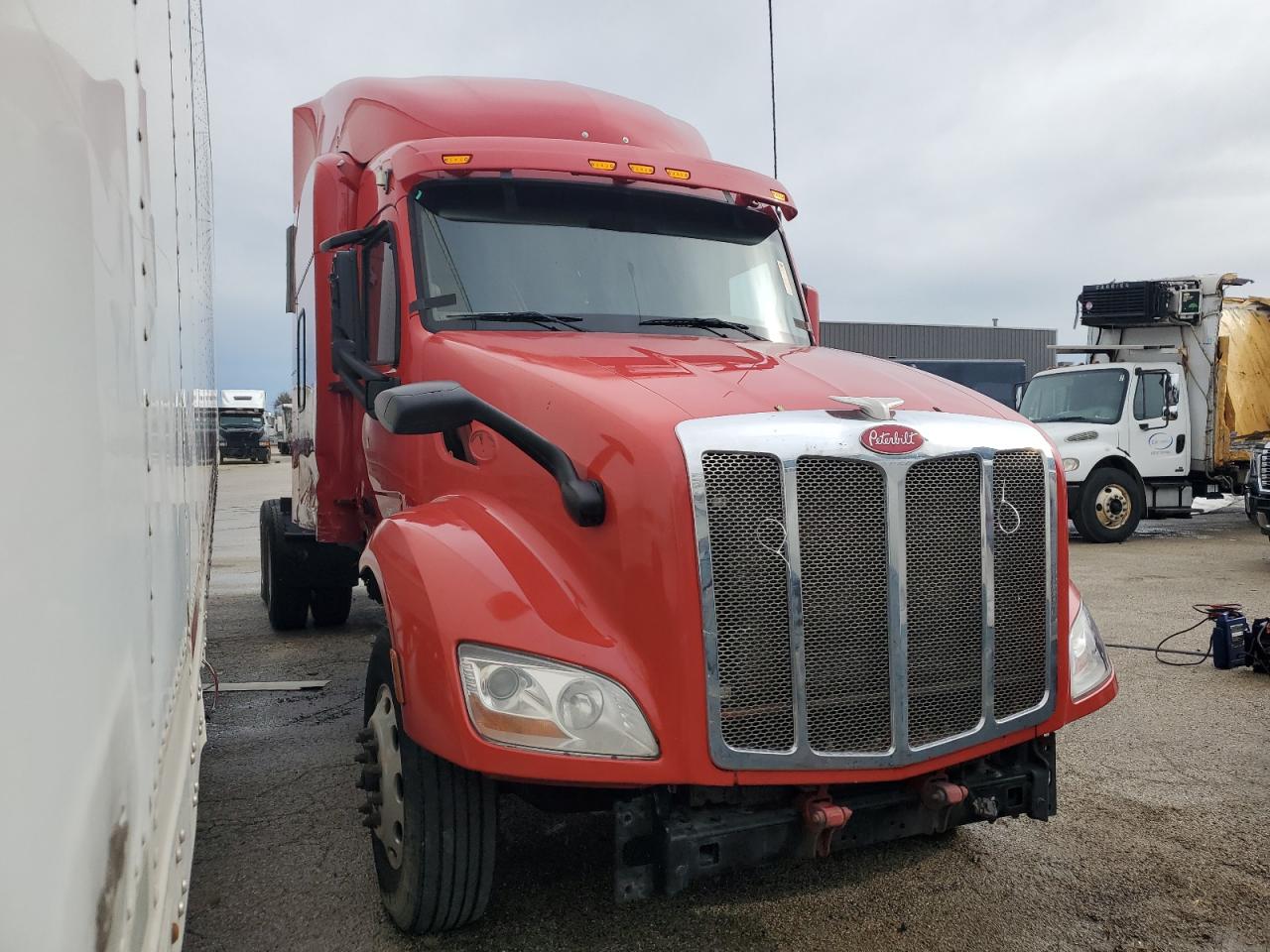 2018 Peterbilt 579  en Venta en Elgin, IL - Side