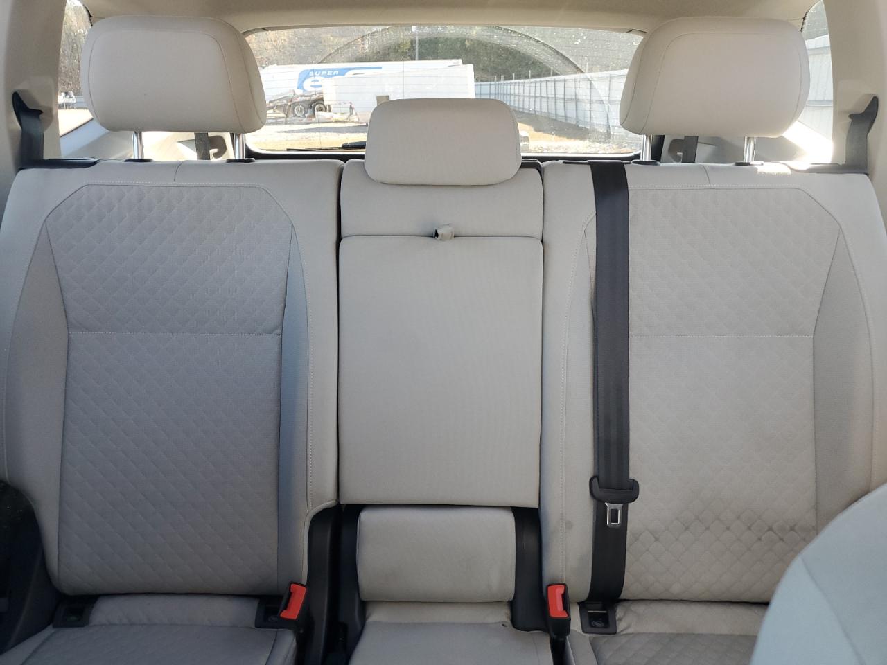 2019 Volkswagen Tiguan - Image 10