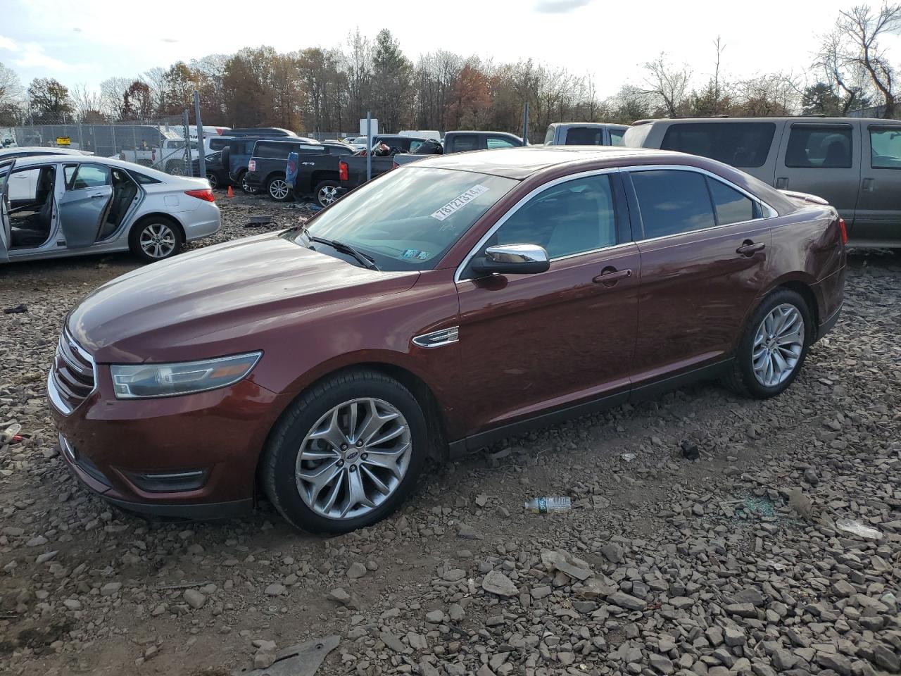 VIN 1FAHP2F85FG124116 2015 FORD TAURUS no.1