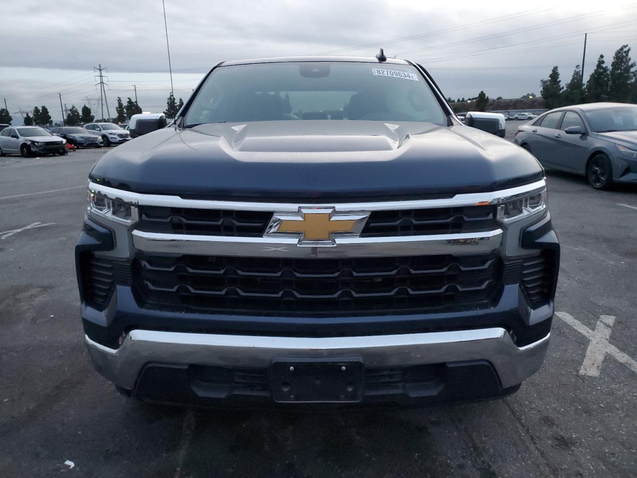 2022 Chevrolet Silverado - Image 5