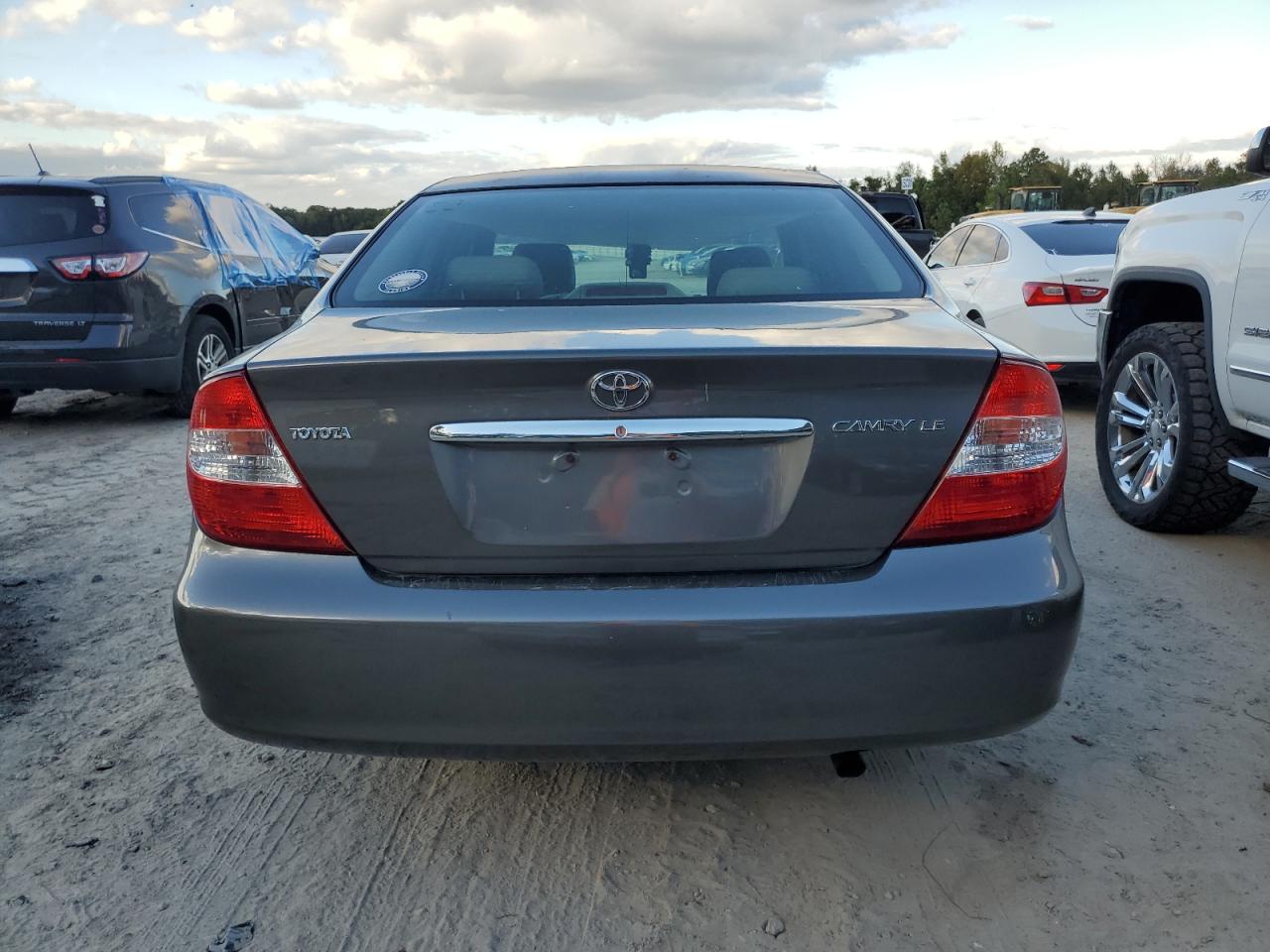 2003 Toyota Camry Le VIN: 4T1BE32K33U779977 Lot: 80732814