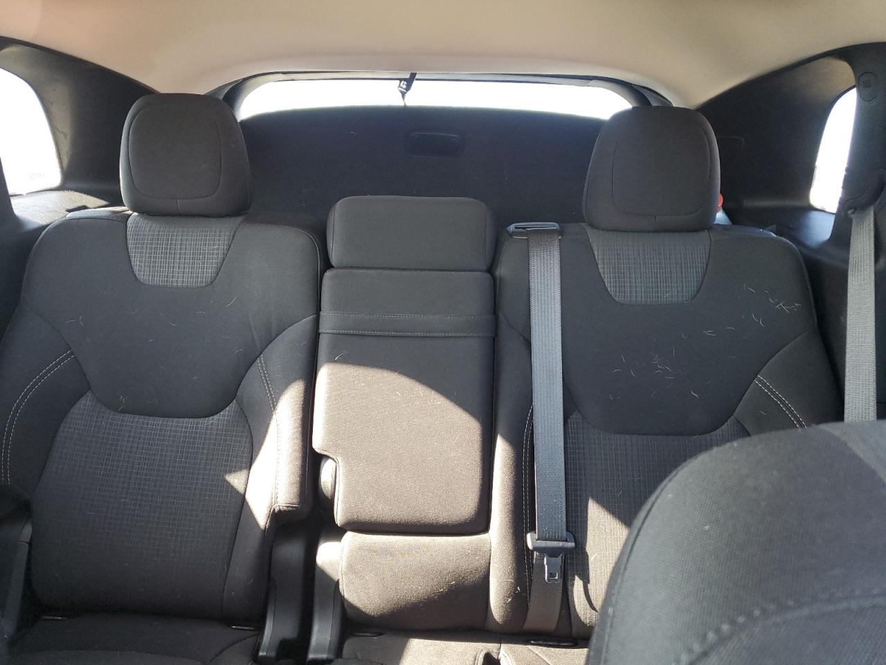 2015 Jeep Grand Cherokee - Image 10