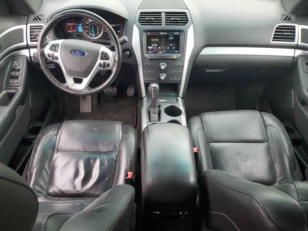 2013 Ford Explorer - Image 8