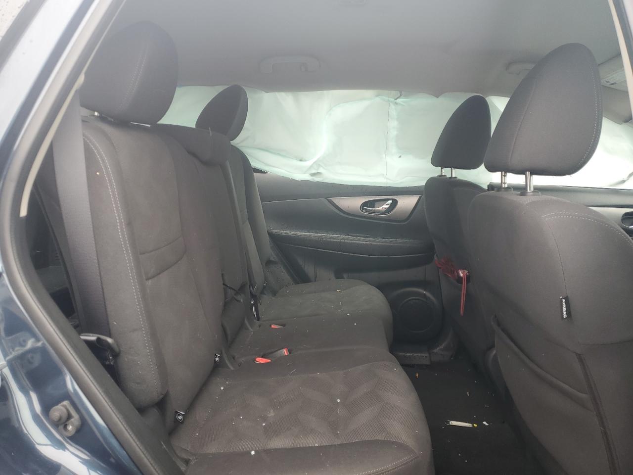 2016 Nissan Rogue - Image 11