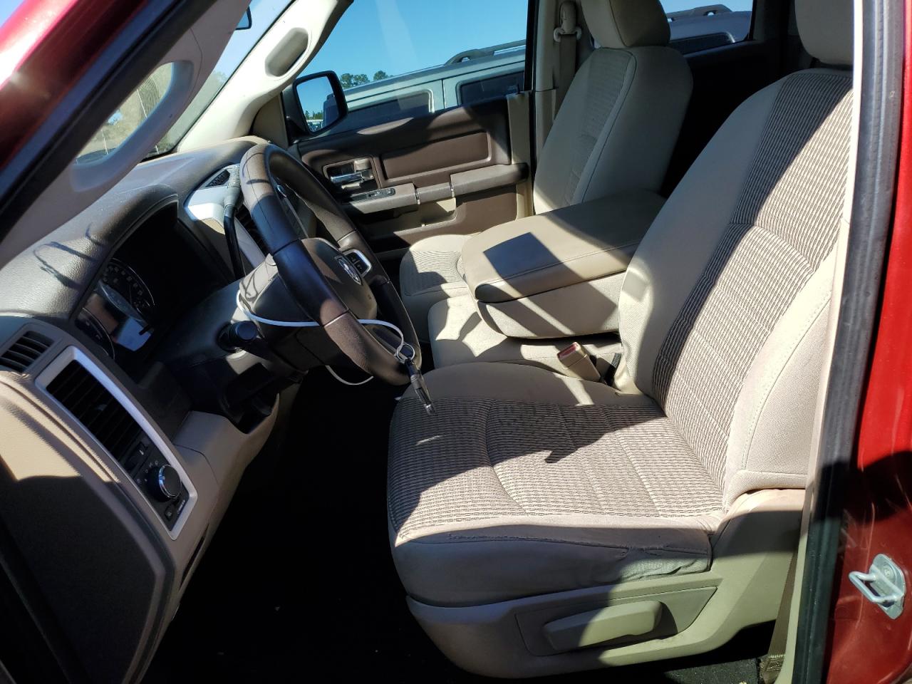 2009 Dodge RAM - Image 7