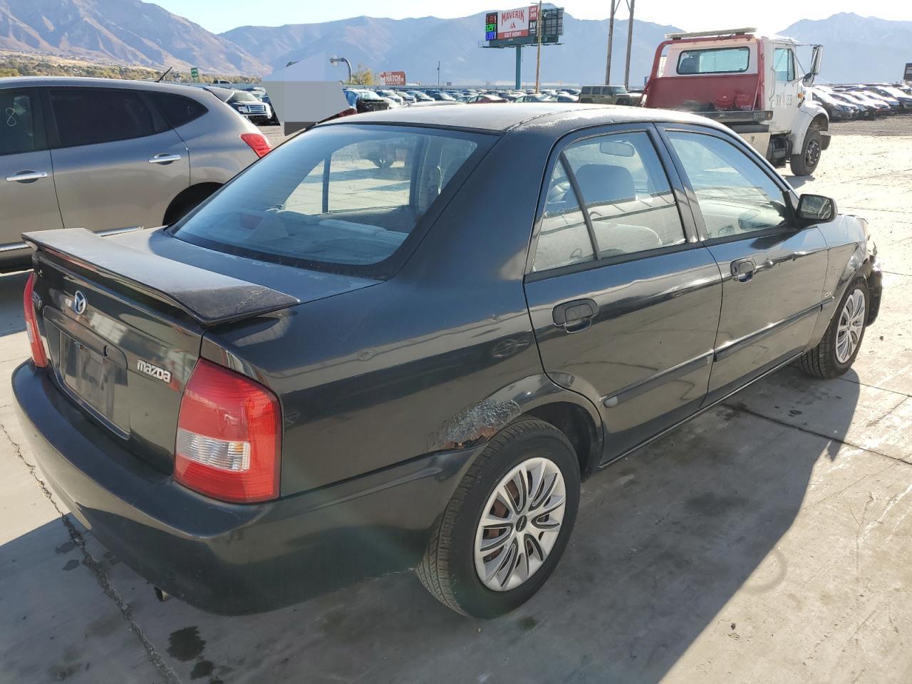 2000 Mazda Protege - Image 3