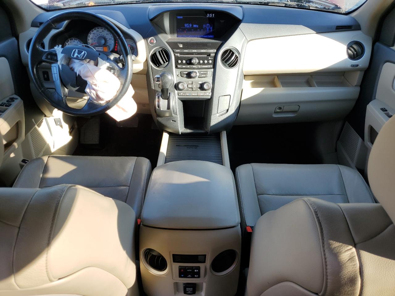 2015 Honda Pilot - Image 8