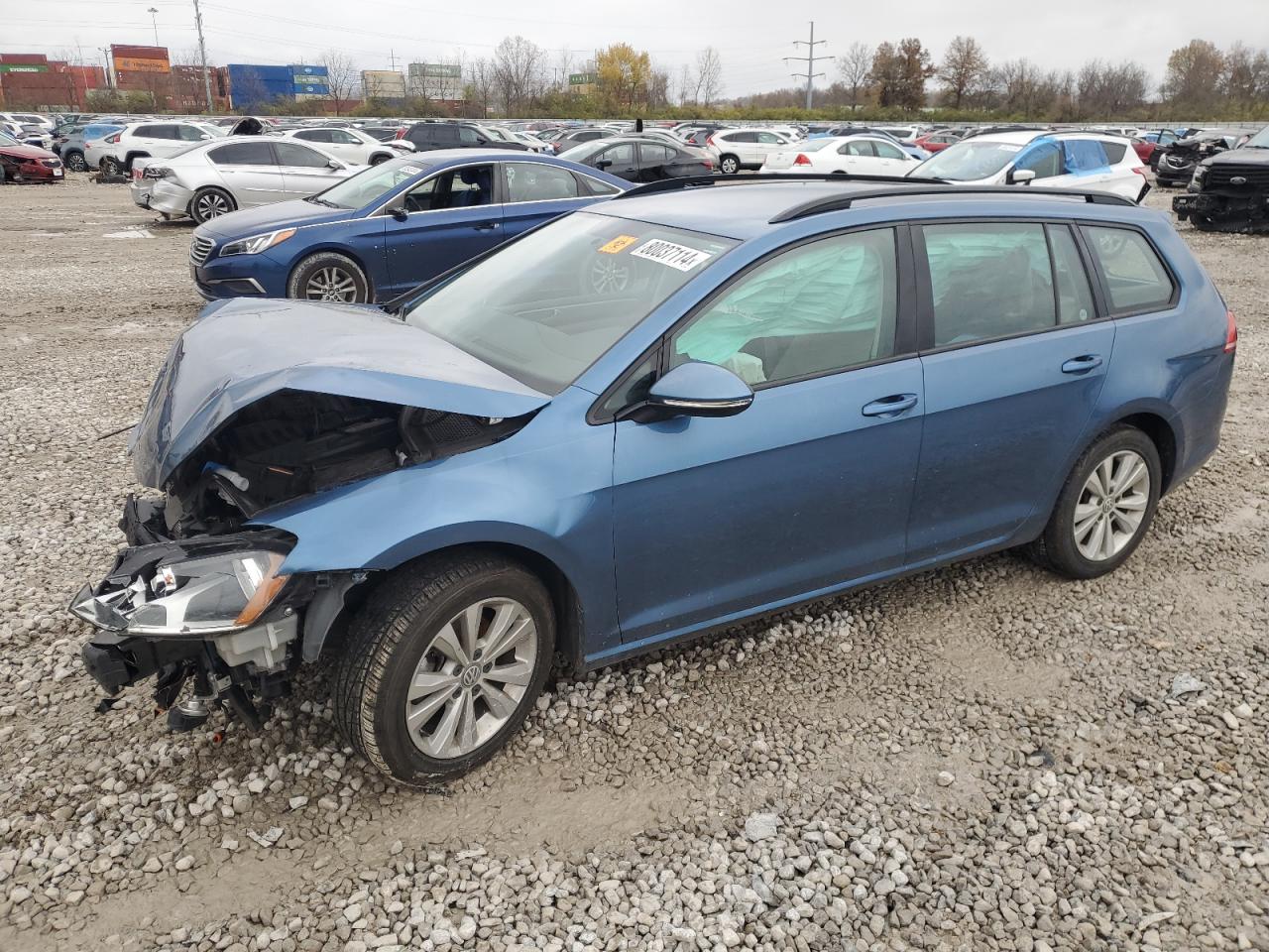 2017 Volkswagen Golf - Image 1