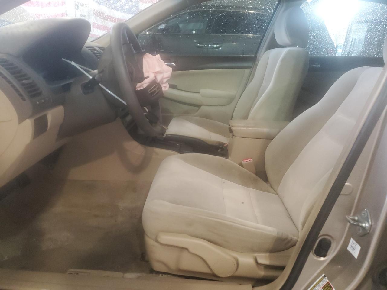 2004 Honda Accord - Image 7