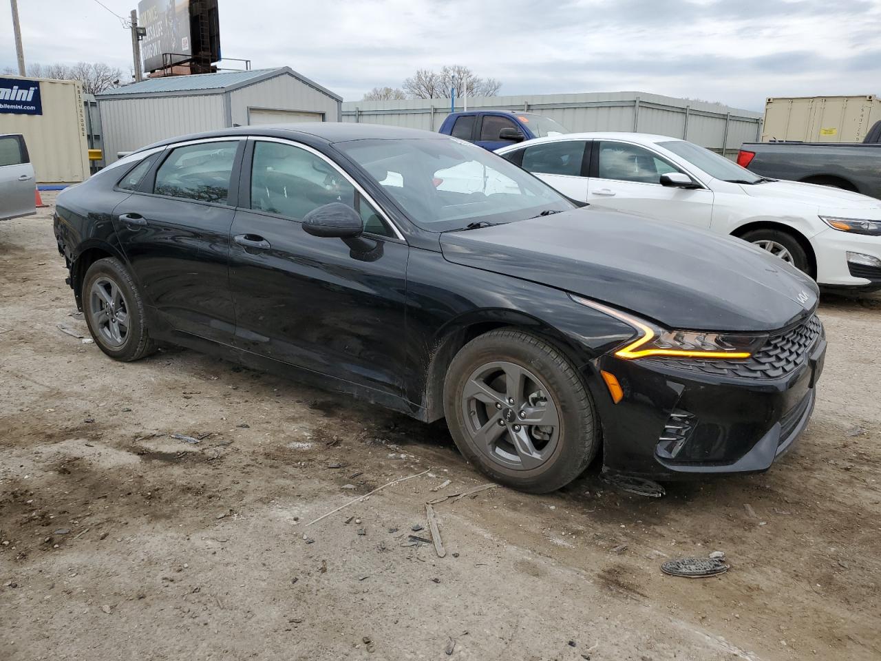 2022 Kia K5 - Image 4