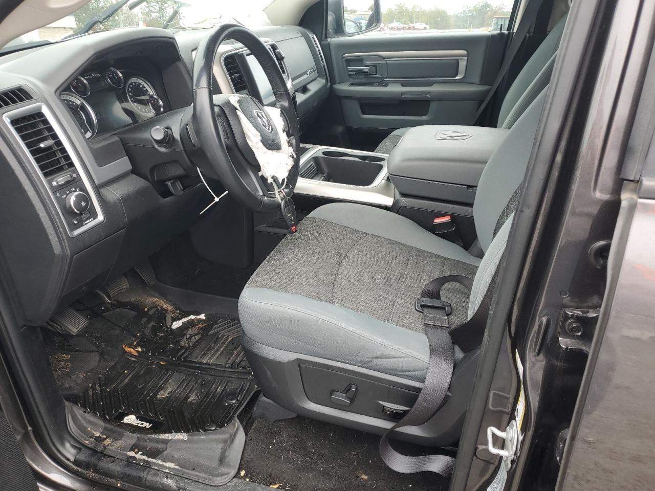 2017 RAM 1500 - Image 7