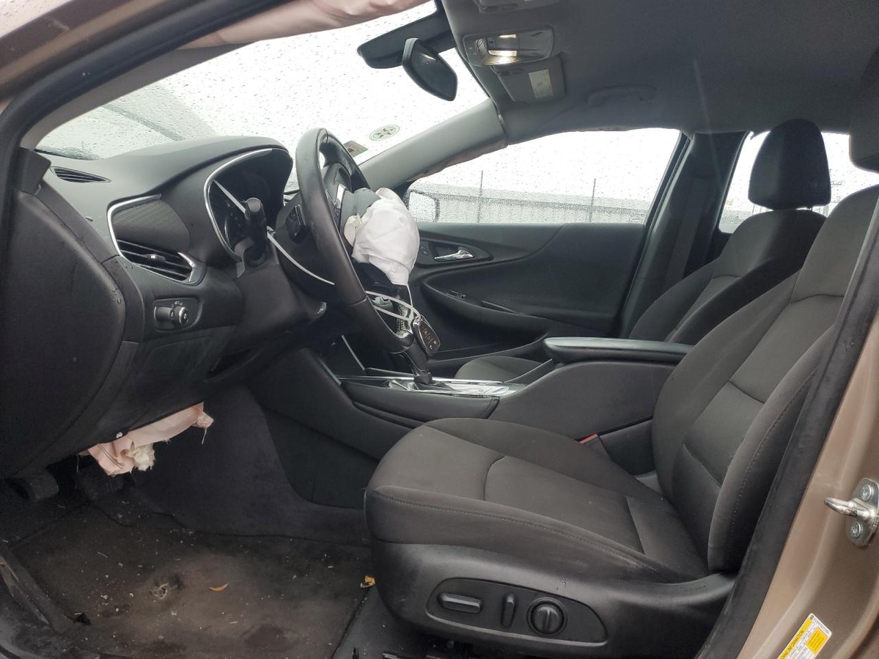 2018 Chevrolet Malibu - Image 7
