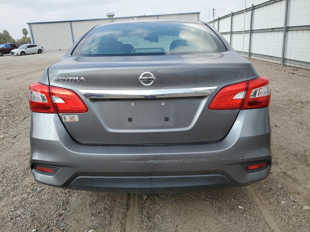 2019 Nissan Sentra - Image 6