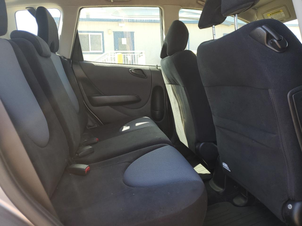 2008 Honda Fit - Image 10