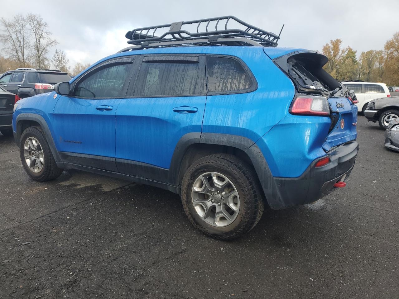 2019 Jeep Cherokee - Image 2