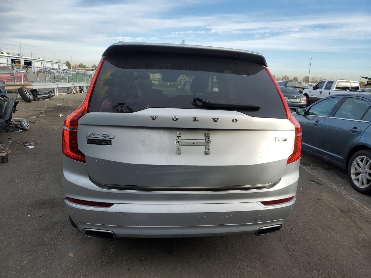 2021 Volvo XC90 - Image 6