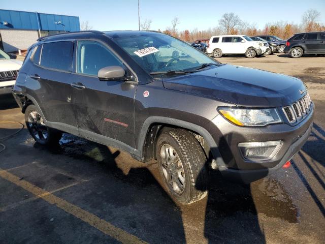  JEEP COMPASS 2018 Серый