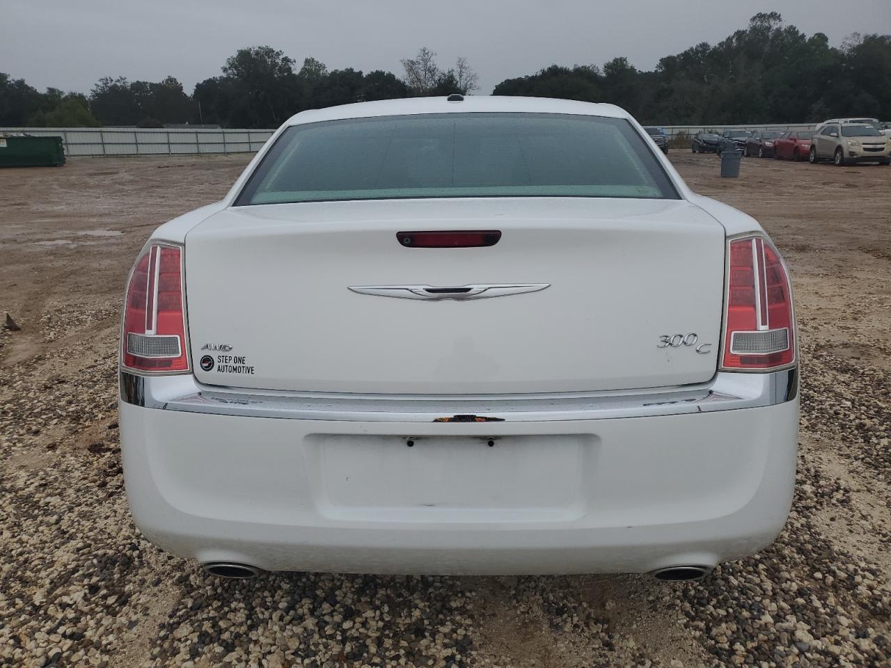 2014 Chrysler 300 - Image 6