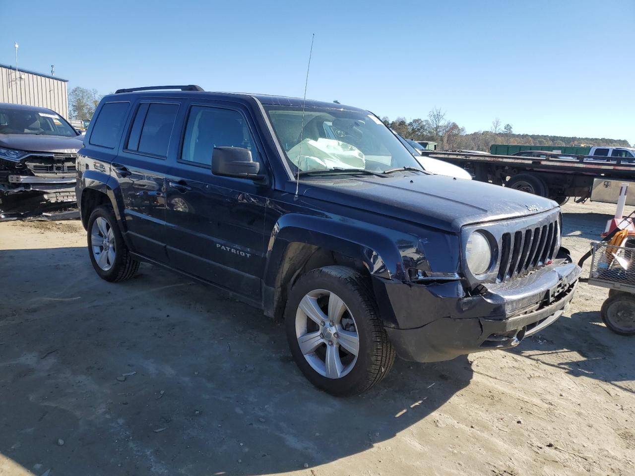 2014 Jeep Liberty (Patriot) - Image 4