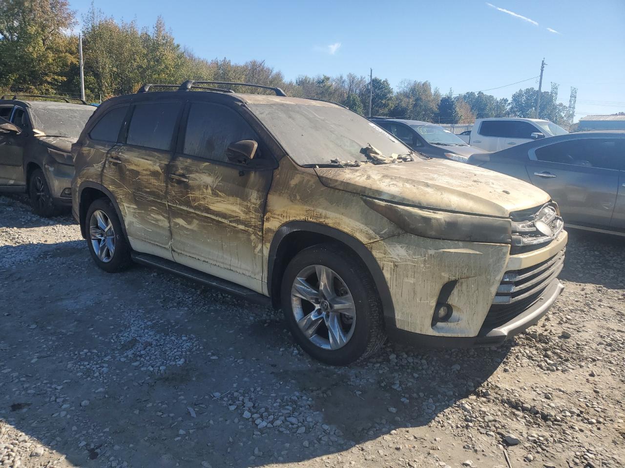 2019 Toyota Highlander - Image 4