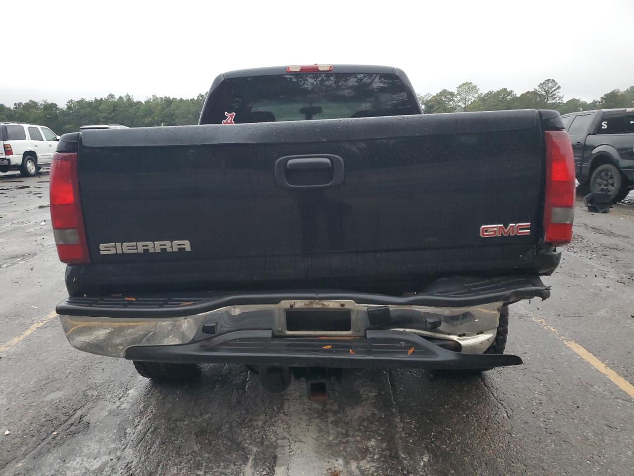 2005 GMC Sierra - Image 6