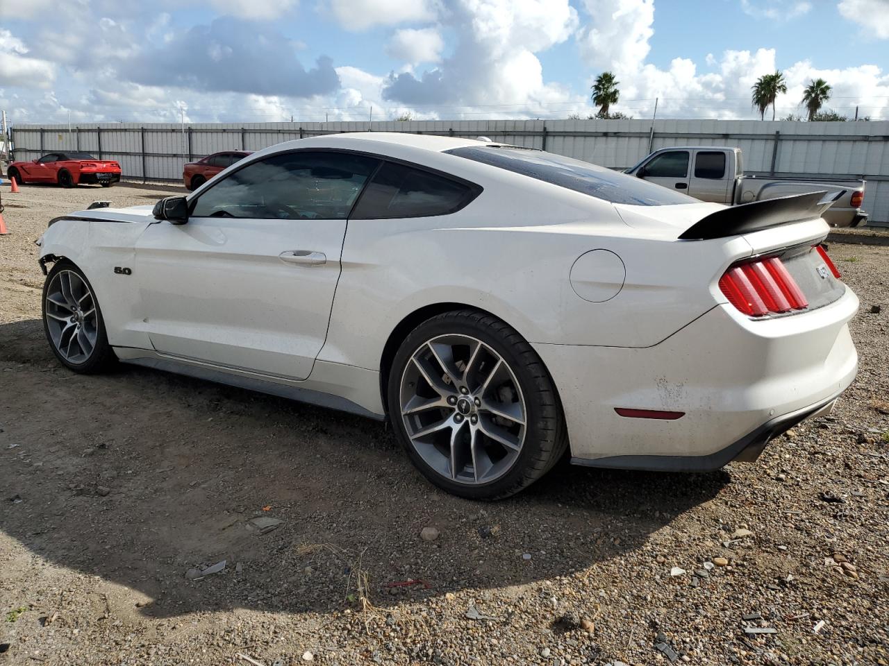 VIN 1FA6P8CF5H5281110 2017 FORD MUSTANG no.2