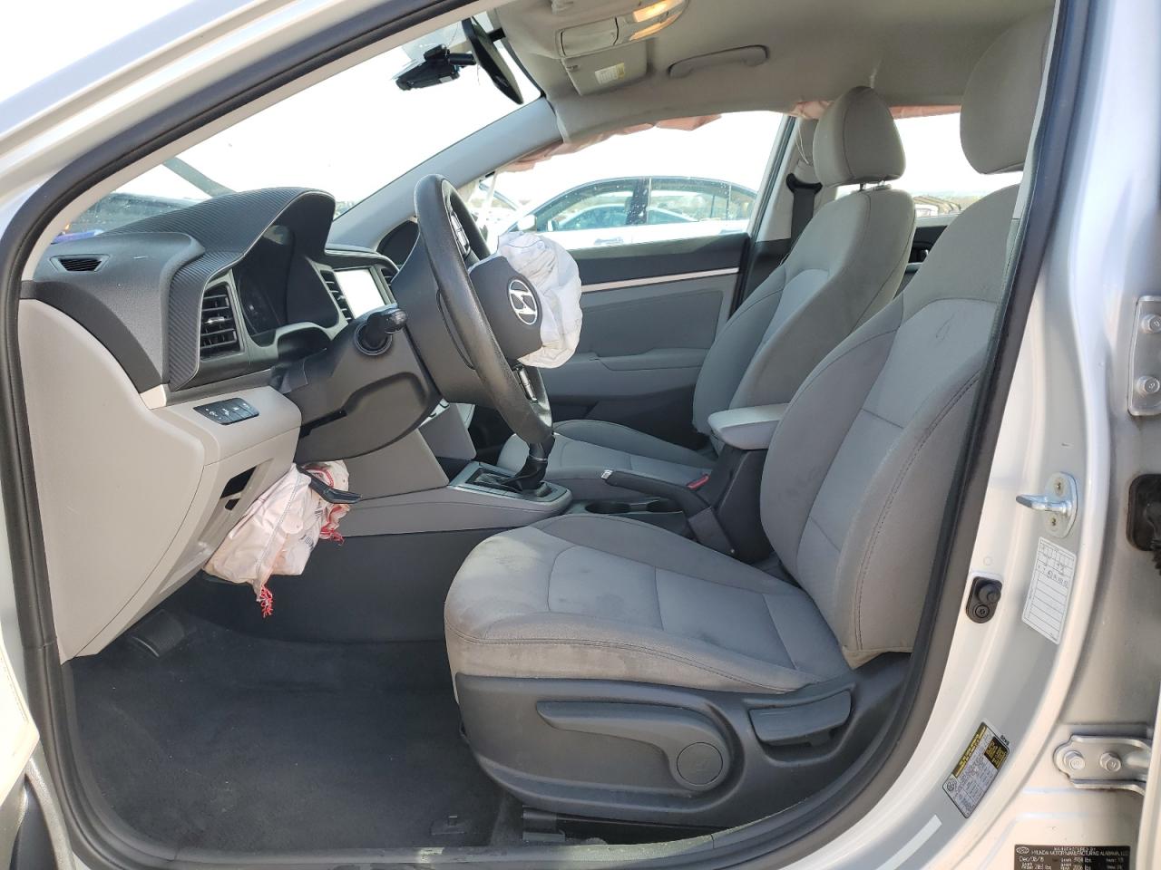 2019 Hyundai Elantra - Image 7