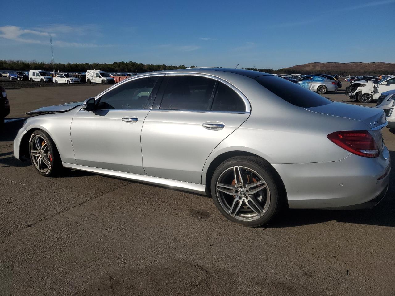 VIN WDDZF4KBXKA641946 2019 MERCEDES-BENZ E-CLASS no.2