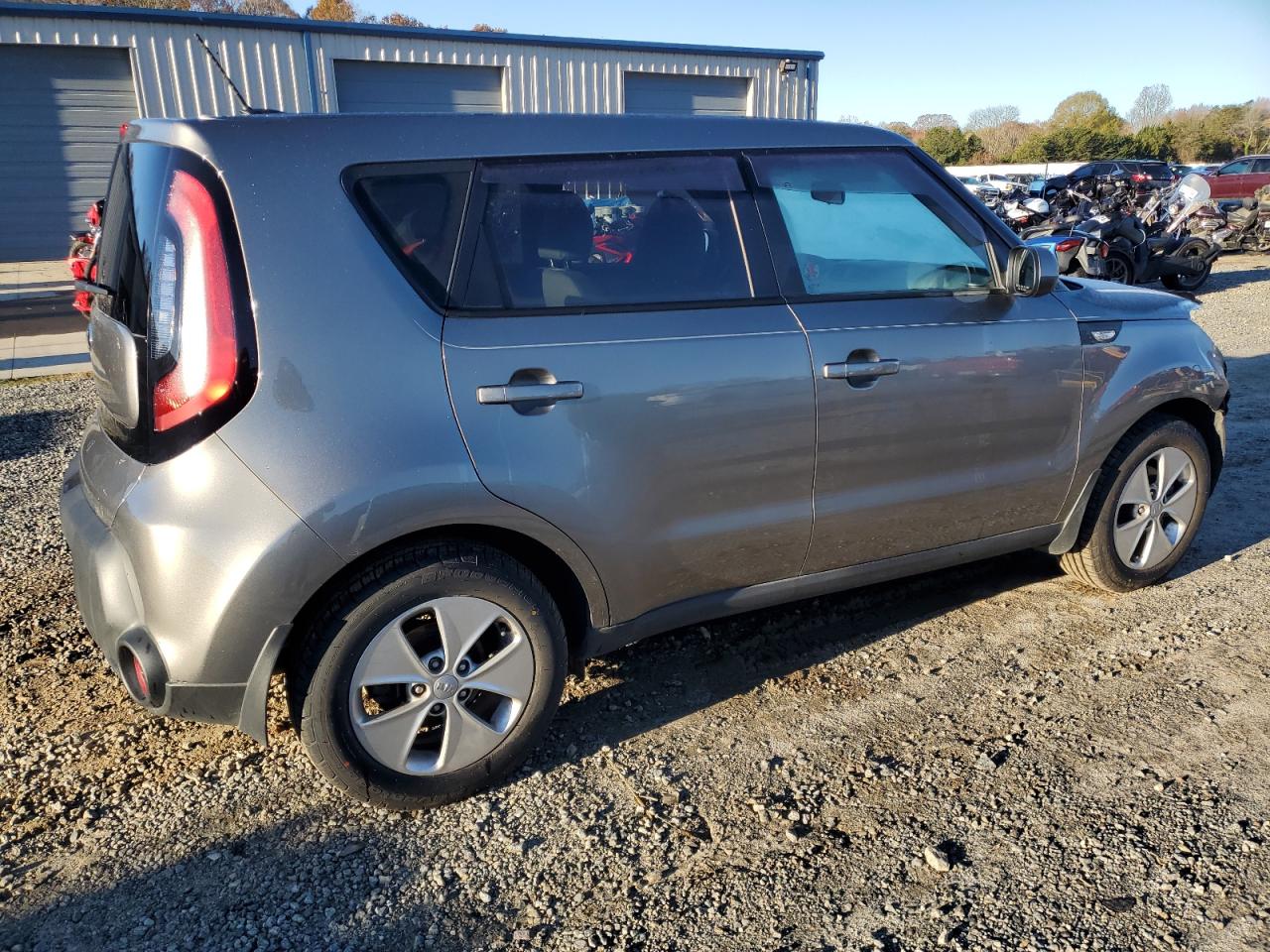 VIN KNDJN2A2XE7061663 2014 KIA SOUL no.3