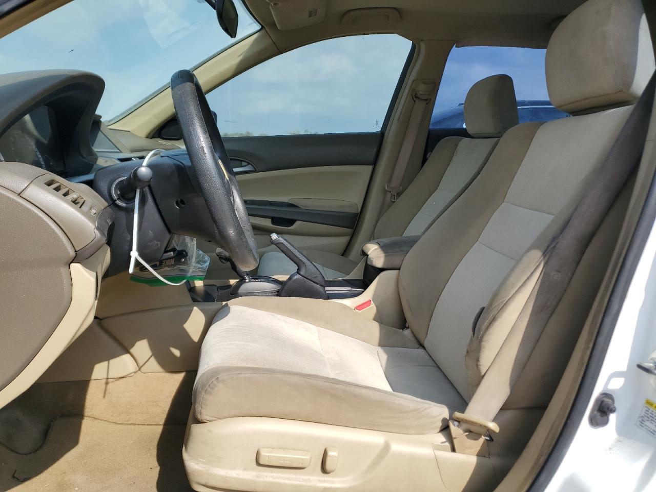 2009 Honda Accord - Image 7