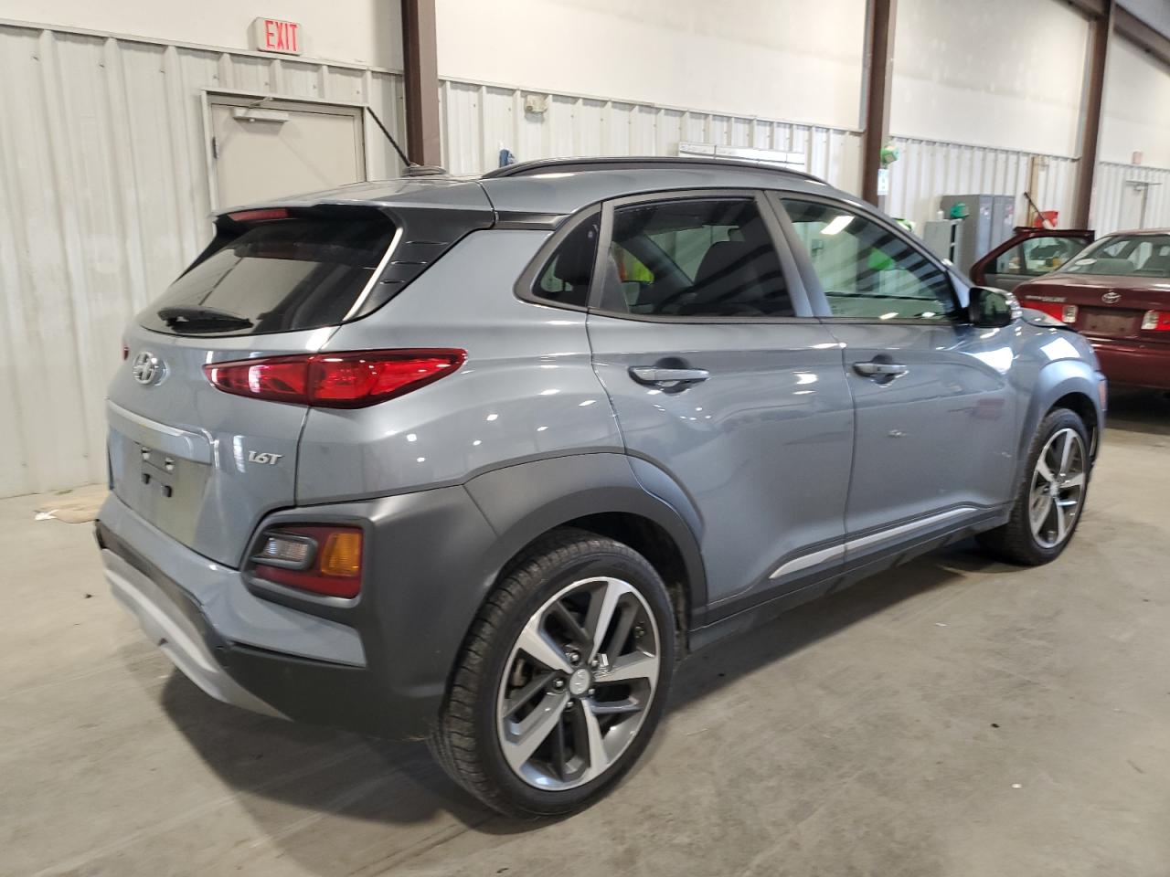 VIN KM8K53A51JU134074 2018 HYUNDAI KONA no.3