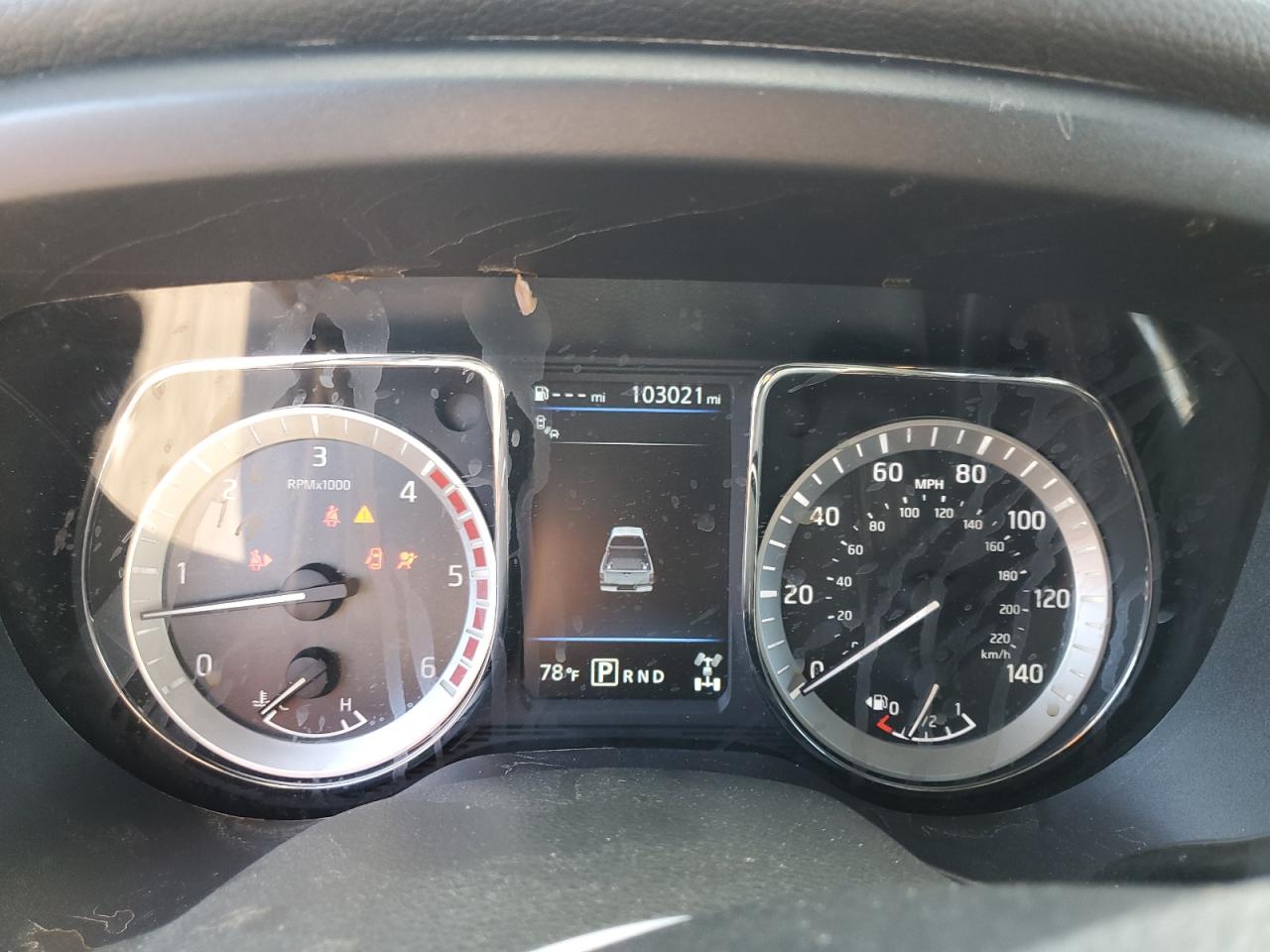 2019 Nissan Titan - Image 9