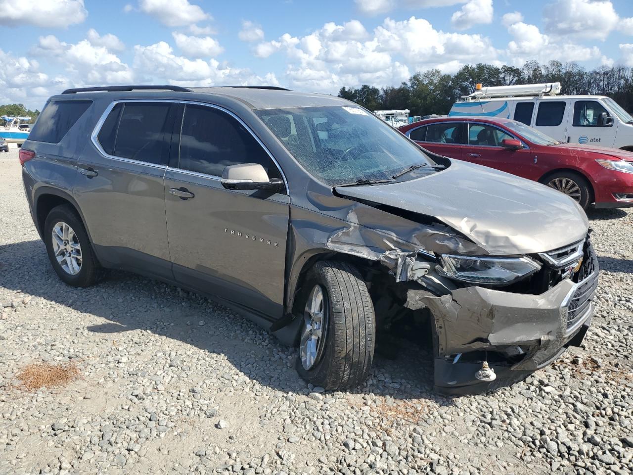 2019 Chevrolet Traverse - Image 4