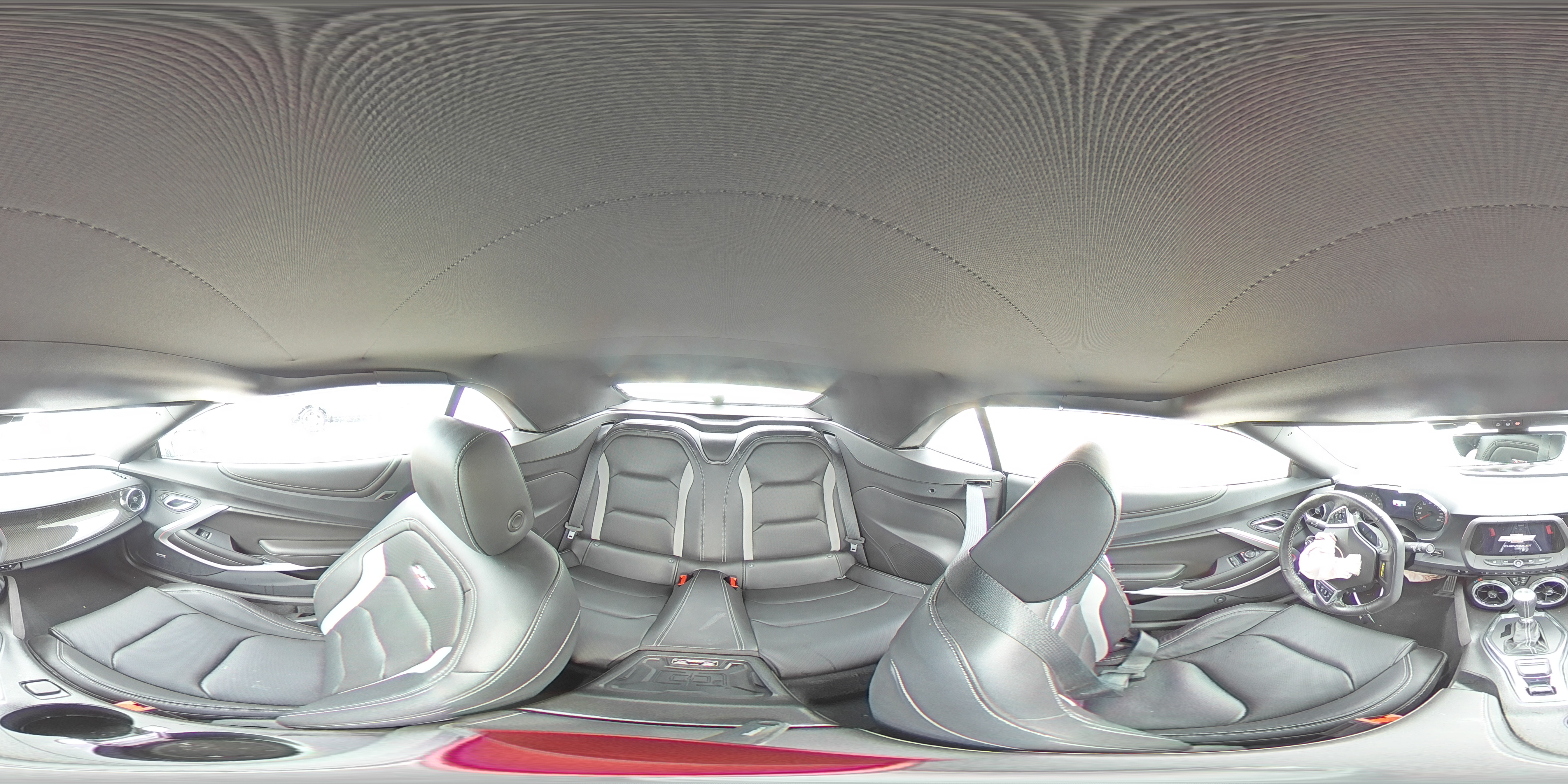 2023 Chevrolet Camaro - Image 15