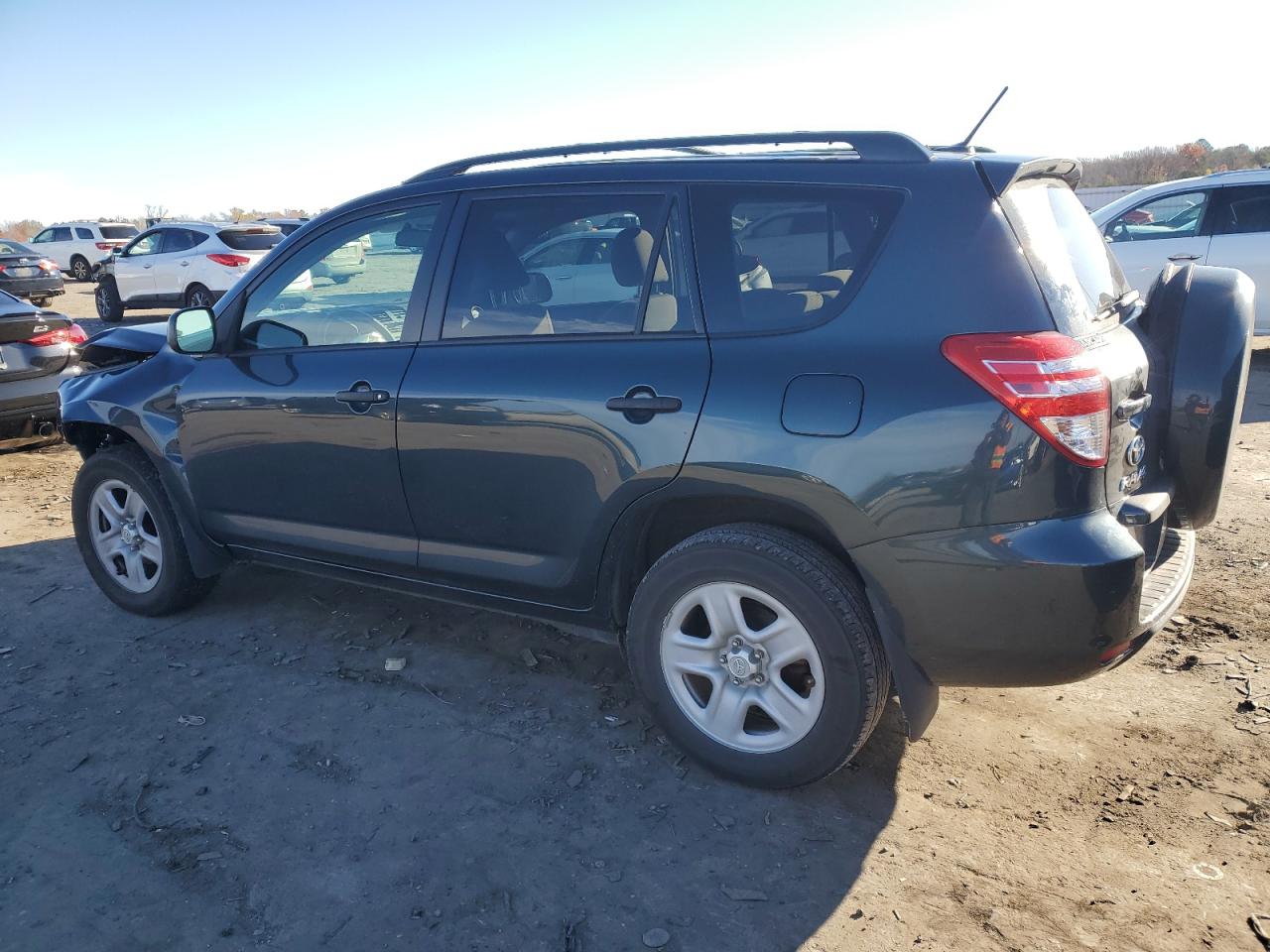 2011 Toyota RAV 4 - Image 2