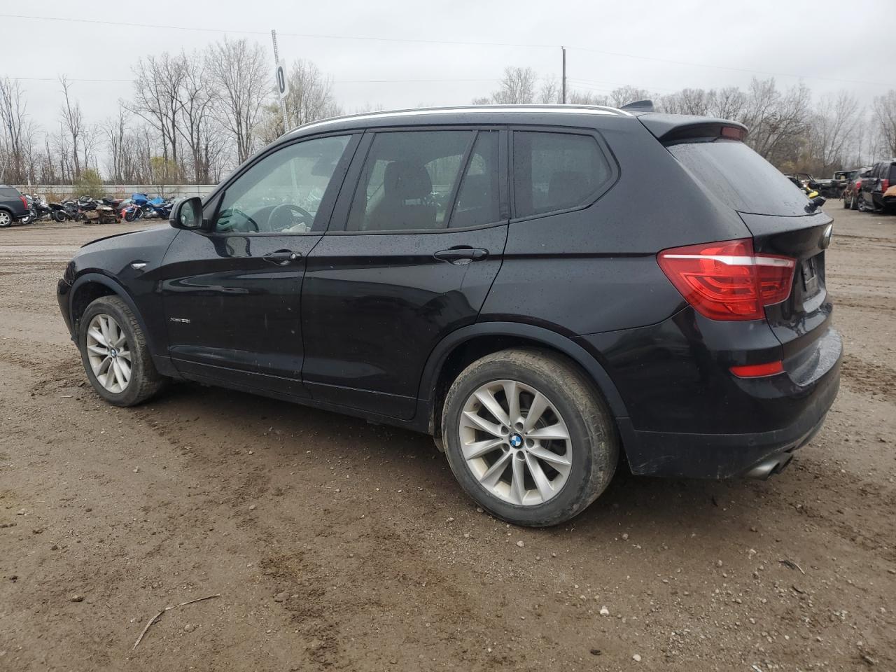 VIN 5UXWX9C59G0D83594 2016 BMW X3 no.2