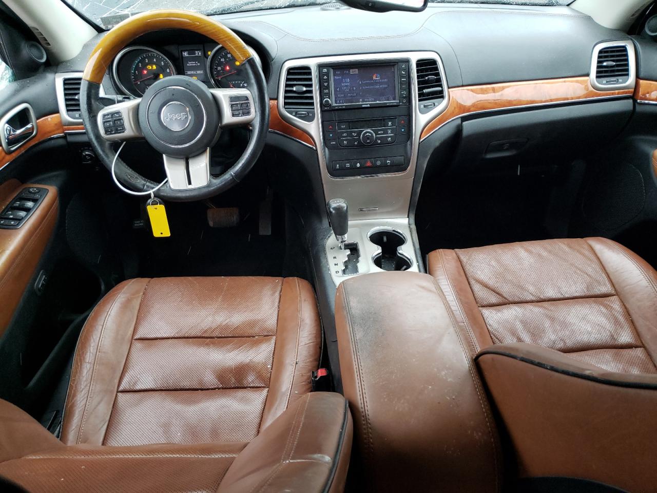 2012 Jeep Grand Cherokee - Image 8