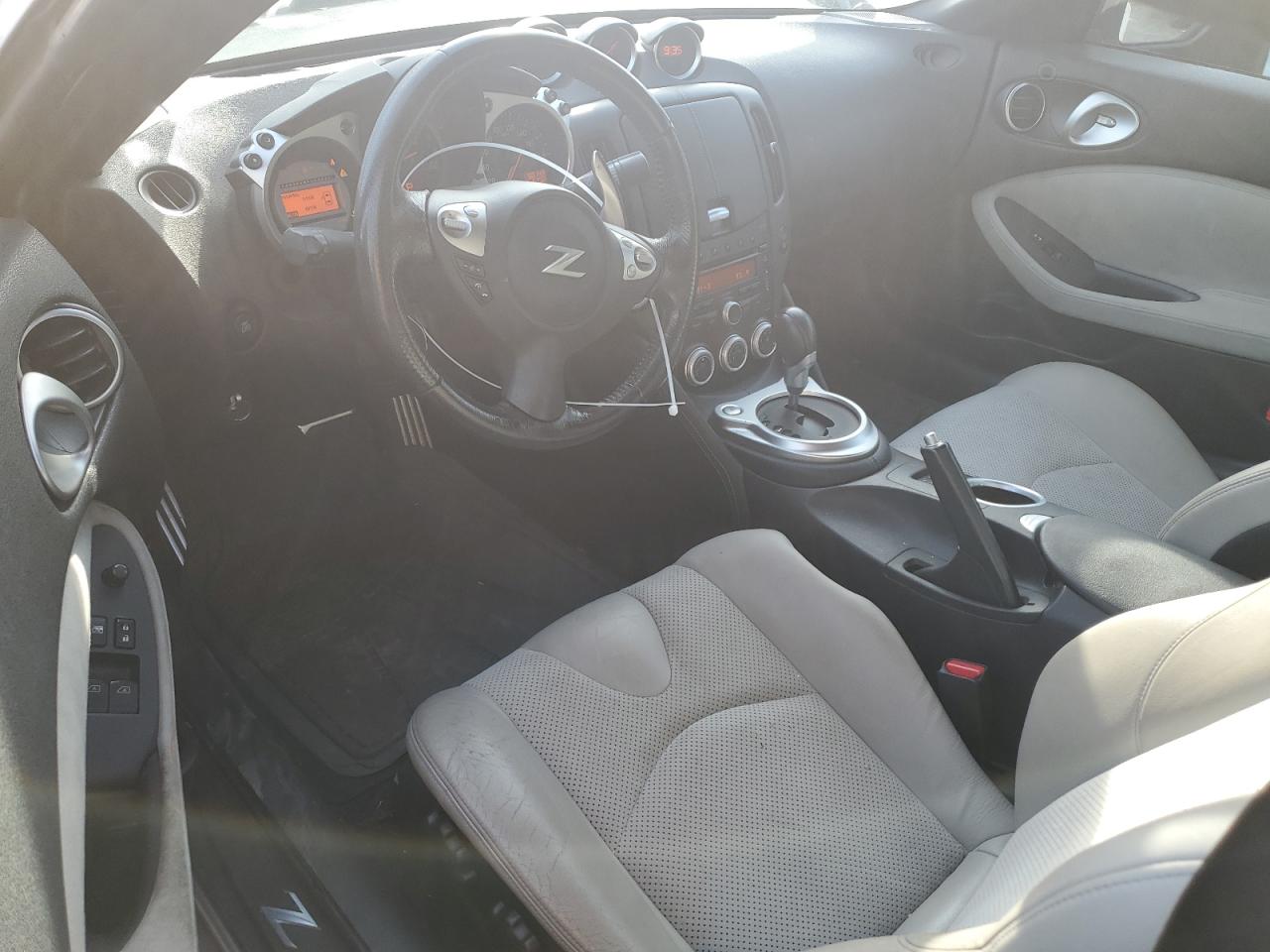 2009 Nissan 370Z - Image 8