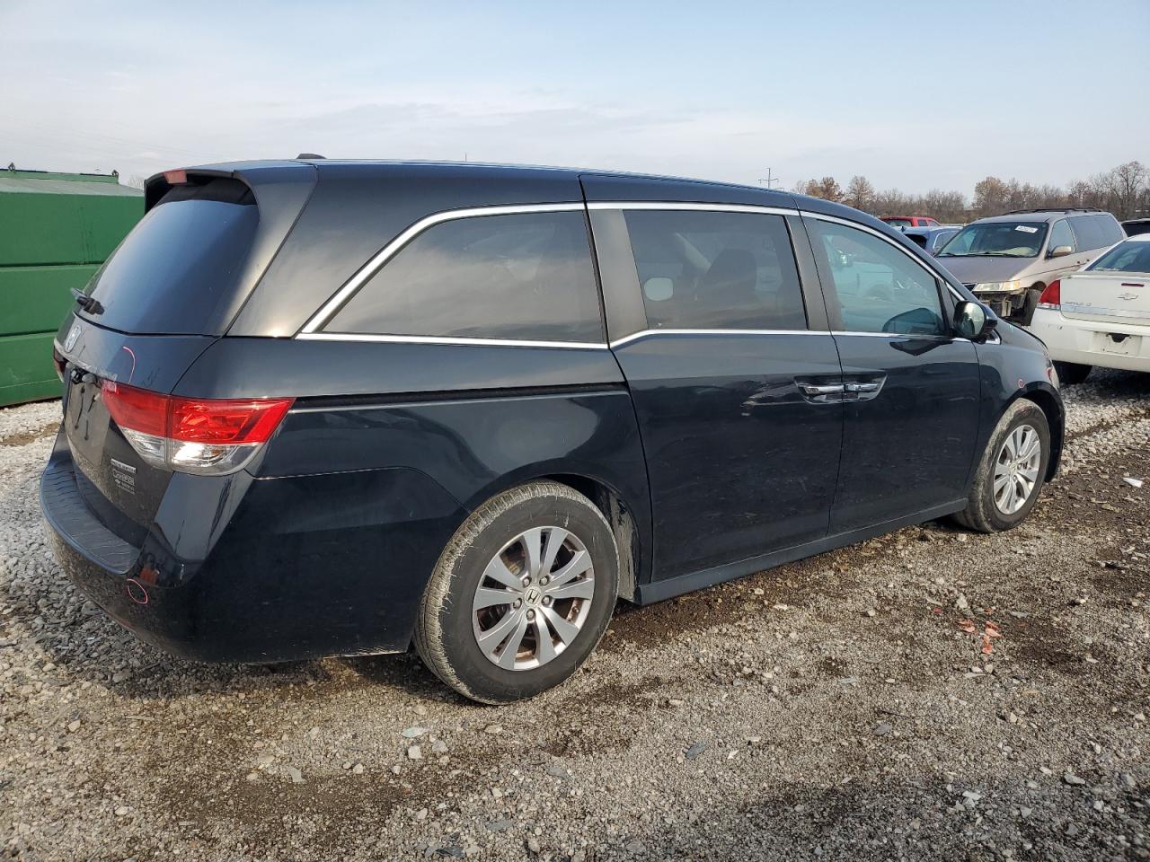 2016 Honda Odyssey - Image 3