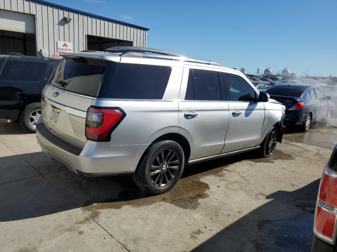 VIN 1FMJU1KT9KEA54307 2019 FORD EXPEDITION no.3