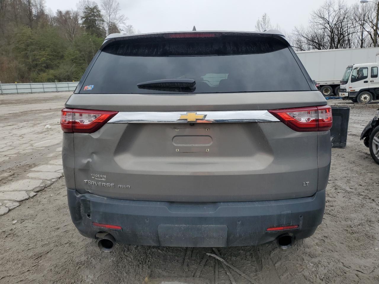 2018 Chevrolet Traverse Lt VIN: 1GNEVGKW1JJ277065 Lot: 80770674