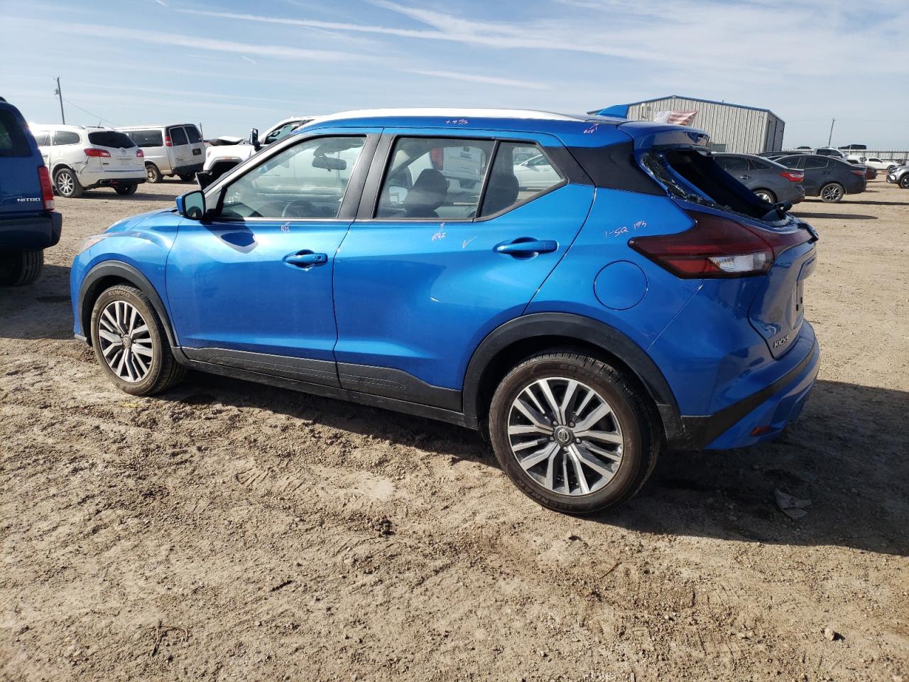 2021 Nissan Kicks - Image 2