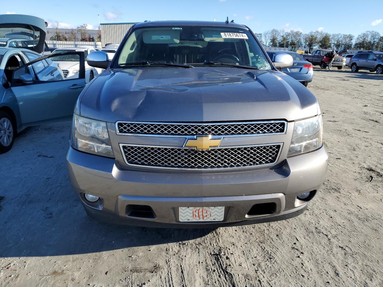 2012 Chevrolet Suburban - Image 5