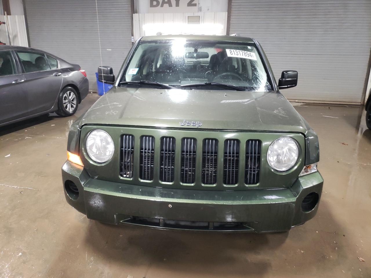 2008 Jeep Patriot Sport VIN: 1J8FT28058D706864 Lot: 81317894