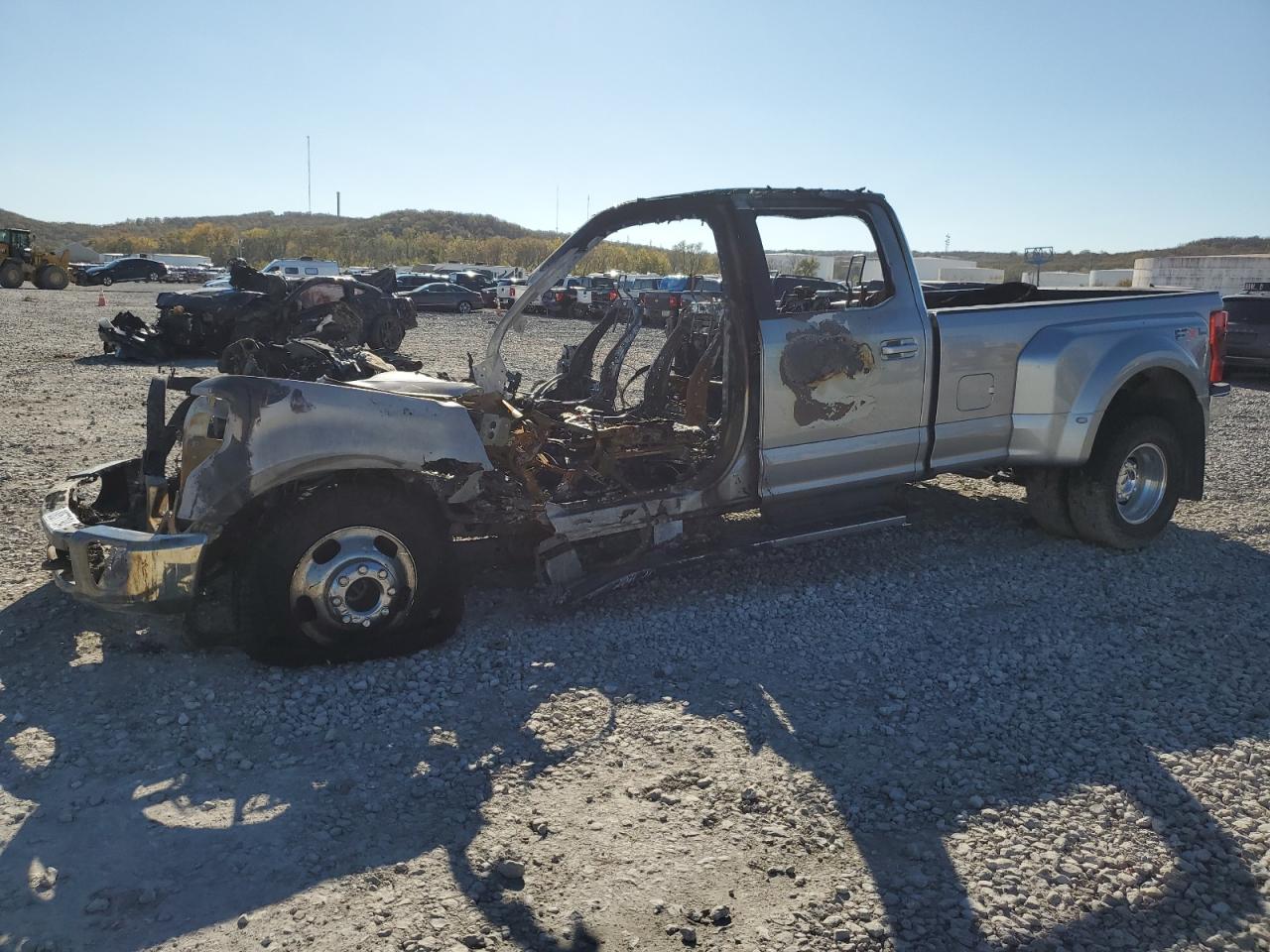 2022 Ford F350 - Image 1