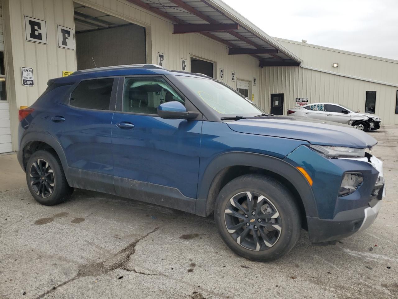 2021 Chevrolet TrailBlazer - Image 4