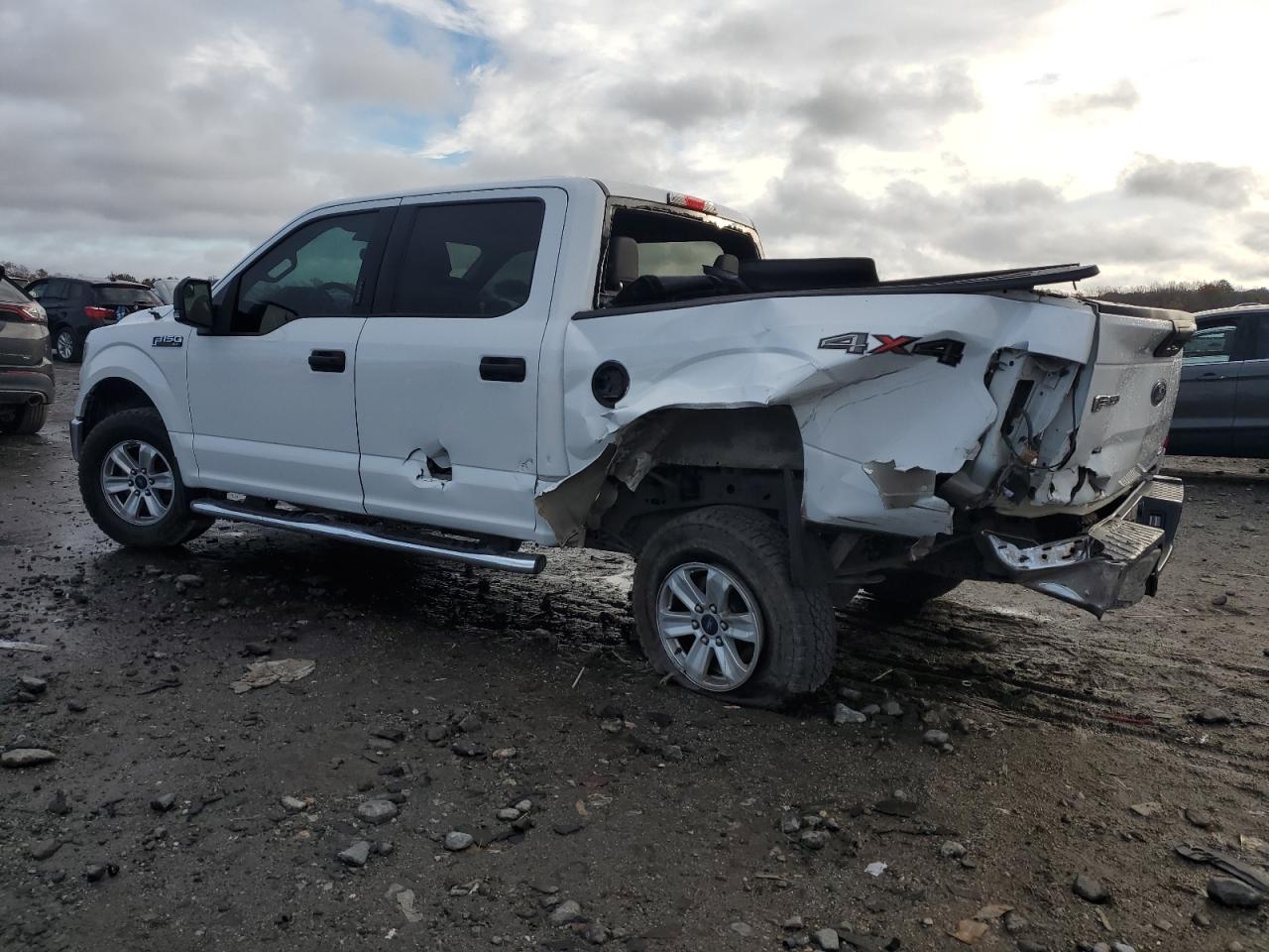 2015 Ford F-150 - Image 2