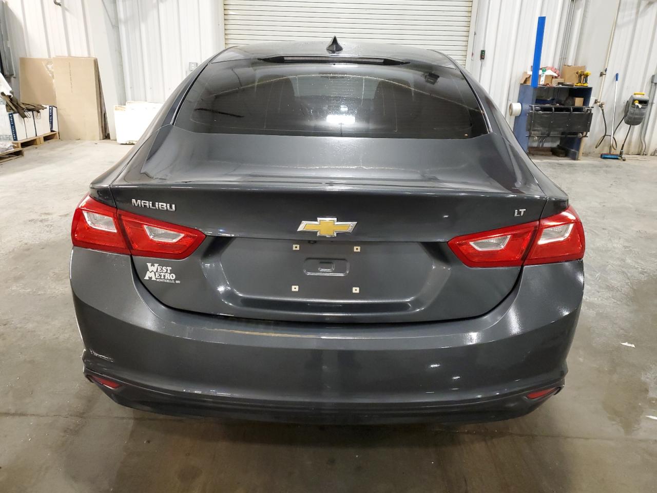 2016 Chevrolet Malibu - Image 6