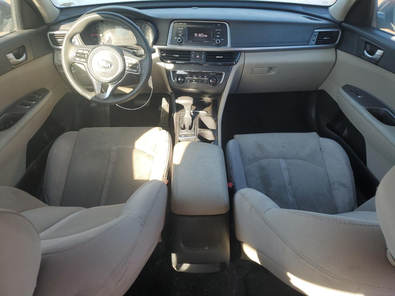 2016 Kia Optima - Image 9