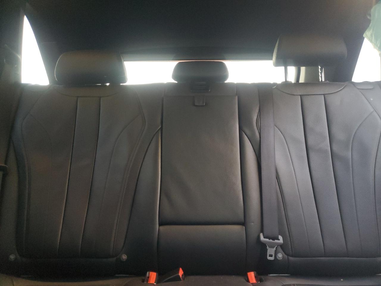 2017 BMW X5 - Image 10